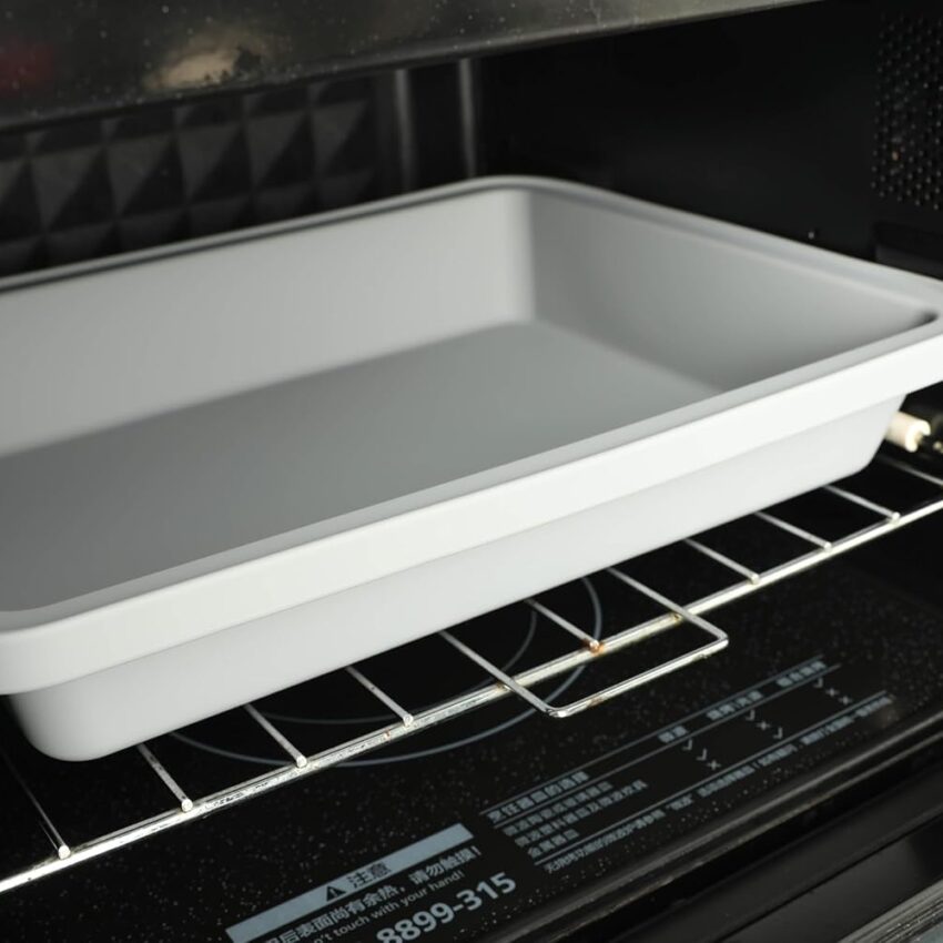 Silicone Baking Dish with Handles – 12.6x9.8x2.1" Rectangular Pan for Lasagna, Cake & More (Grey)